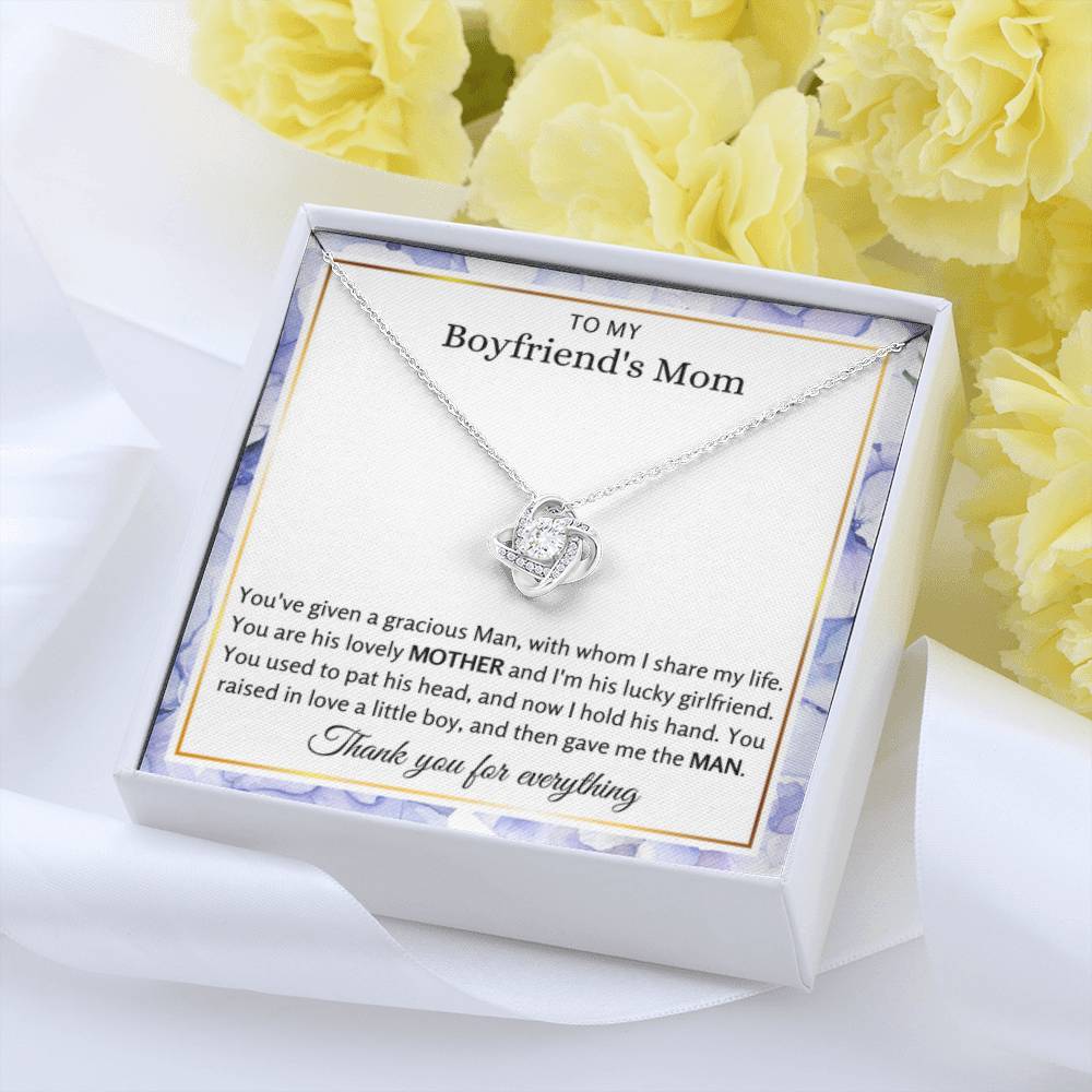 To My Boyfriend's Mom - My man raised be a queen - Love Knot Necklace - Gift for BF's Mom - Personalize Memories
