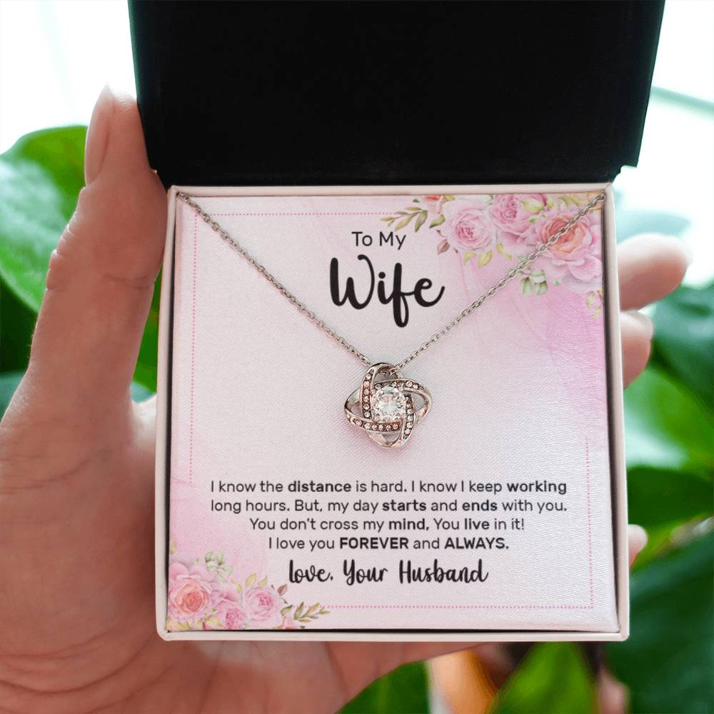 To My Wife Necklace - Romantic Gift for Special Moments & Valentine’s Day - Love Knot Necklace - Personalize Memories