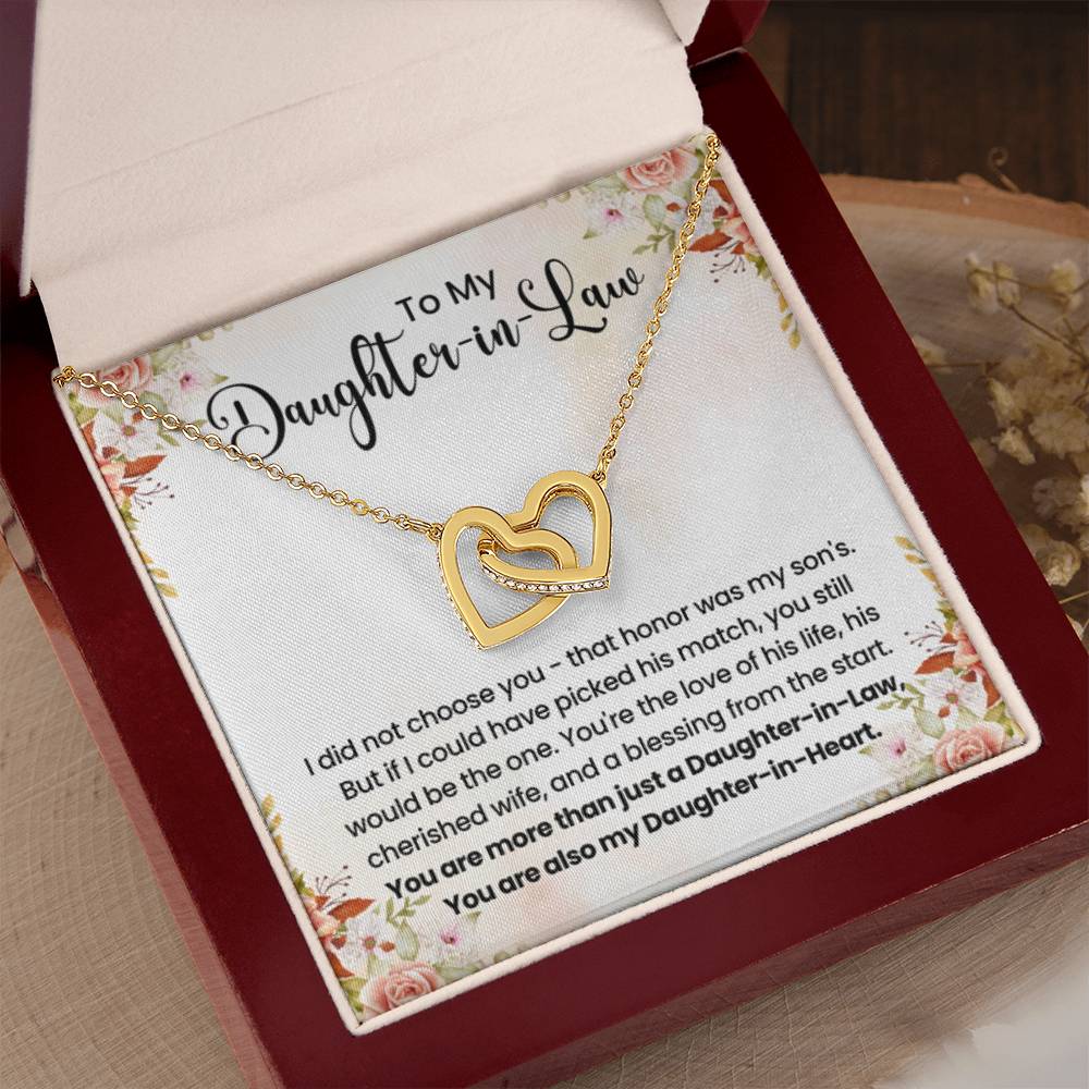 To My Beautiful Daughter In Law - Interlocking Hearts Necklace - Gift for Bonus Daughter - Personalize Memories