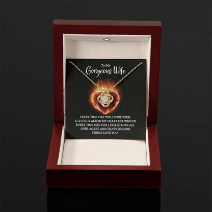 To My Gorgeous Wife Necklace - Romantic Gift For Wives - Perfect For Anniversaries, Birthdays Or Special Occasions - Gifts For Her - Love Knot Necklace - Personalize Memories