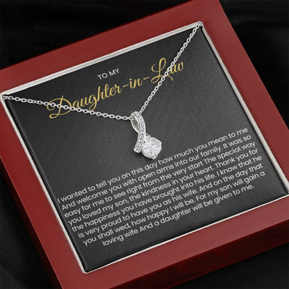 To My Daughter In Law - Gift for Daughter in Law - Alluring Beauty Necklace - Personalize Memories