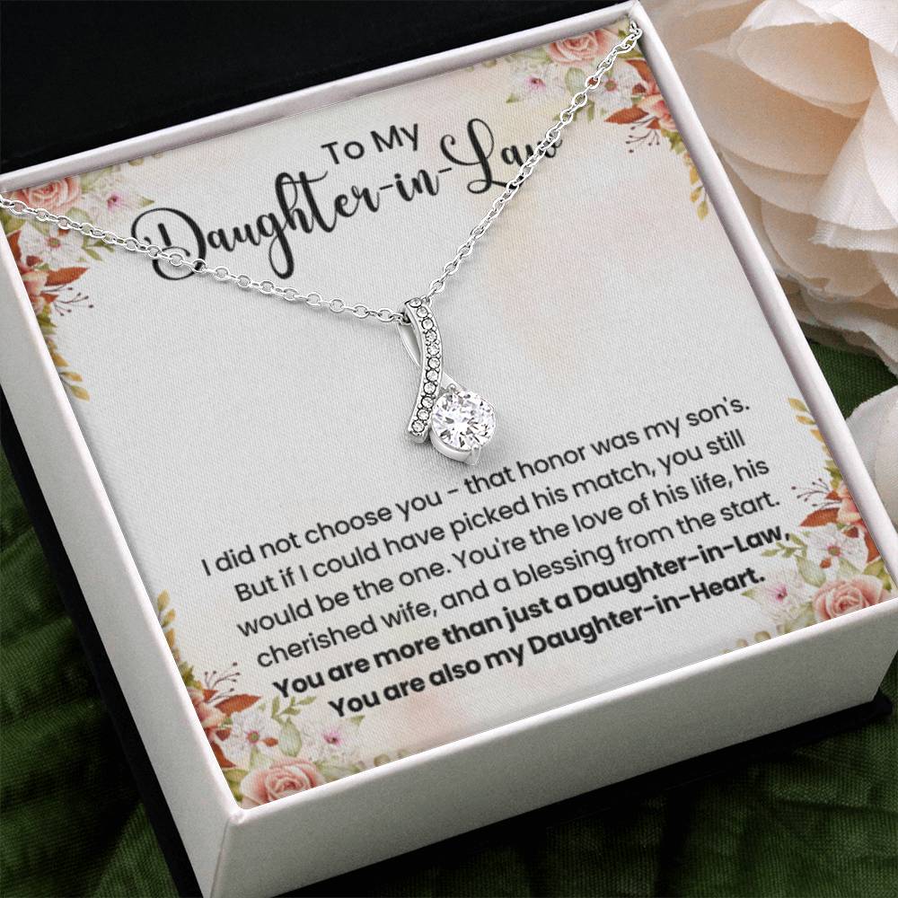 To My Beautiful Daughter In Law - Alluring Beauty Necklace - Gift for Bonus Daughter - Personalize Memories